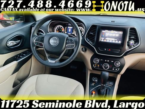 Used 2019 Jeep Cherokee Latitude w/ Popular Appearance Group AWD/4WD image 29