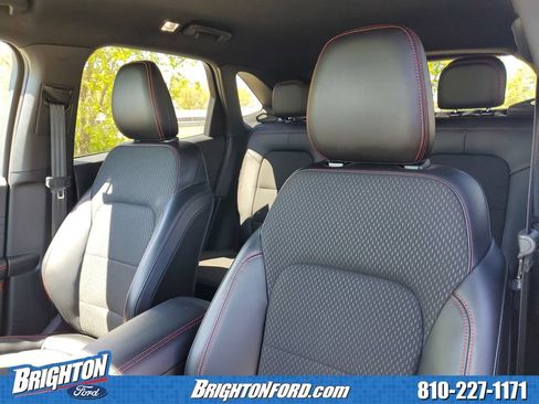 Certified 2024 Ford Escape ST-Line w/ Tech Pack #1 AWD/4WD image 11
