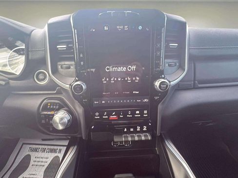 Used 2023 RAM 1500 Laramie AWD/4WD image 17