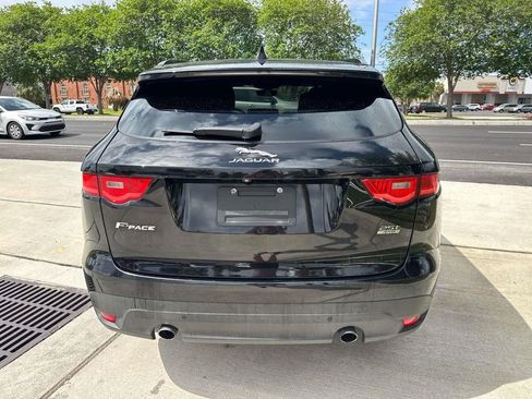 Used 2020 Jaguar F-PACE Premium image 7