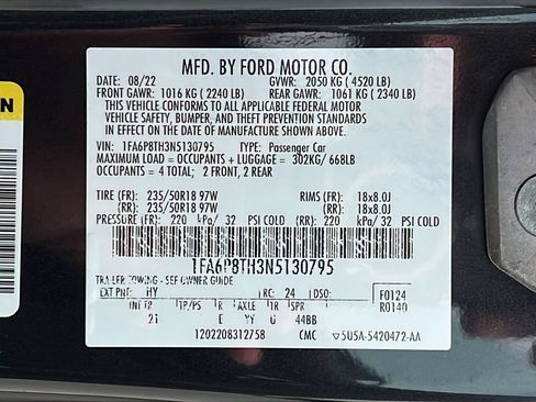 Used 2022 Ford Mustang Coupe w/ Equipment Group 101A RWD image 20