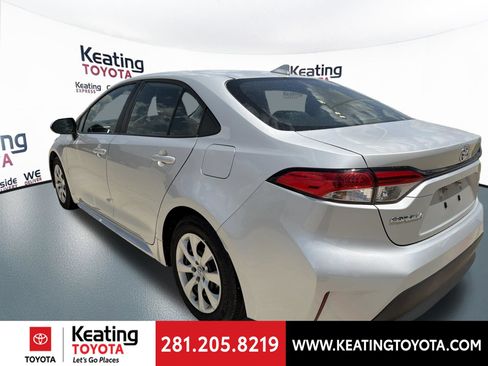 Used 2024 Toyota Corolla LE FWD image 5