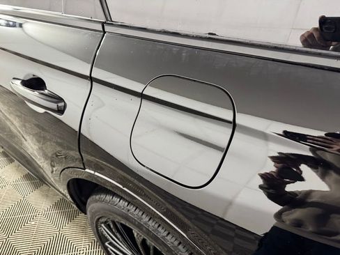 New 2026 Lincoln Corsair Premiere image 12