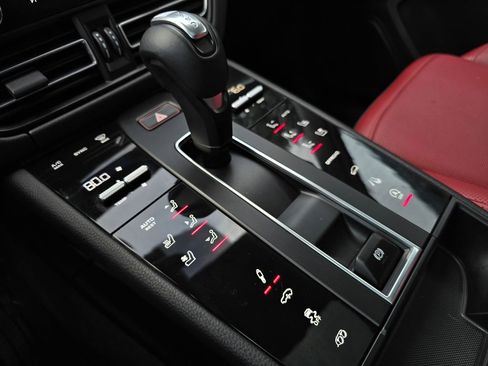 Used 2024 Porsche Macan GTS w/ Premium Plus Package image 62