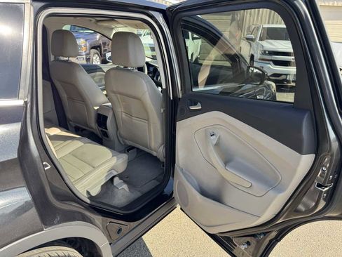 Used 2014 Ford Escape Titanium w/ Equipment Group 401A FWD image 20