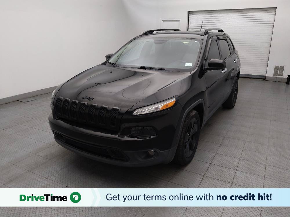 Used 2018 Jeep Cherokee Latitude w/ Altitude Package FWD image 1