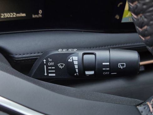 Used 2023 Nissan Ariya FWD image 24