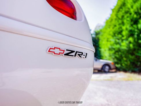 Used 1991 Chevrolet Corvette ZR-1 image 62