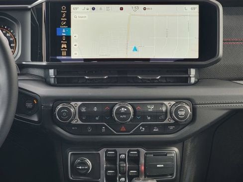 New 2026 Jeep Gladiator Rubicon image 26