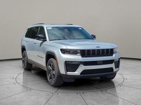 New 2026 Jeep Grand Cherokee L Limited AWD/4WD image 14