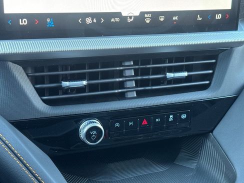 New 2026 Ford Explorer Tremor w/ Tremor Ultimate Package AWD/4WD image 19