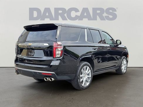 Used 2022 Chevrolet Tahoe High Country w/ Premium Package image 6