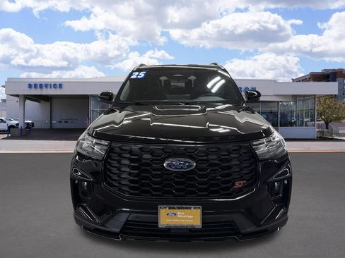 Certified 2025 Ford Explorer ST w/ Sun And Sound Package AWD/4WD image 8