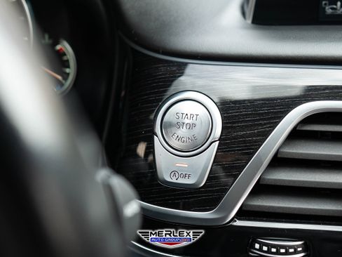 Used 2016 BMW 750i xDrive image 36