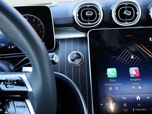 Used 2024 Mercedes-Benz CLE 450 4MATIC Coupe image 31