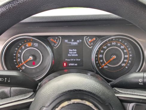 Used 2019 Jeep Wrangler Unlimited Sport image 15