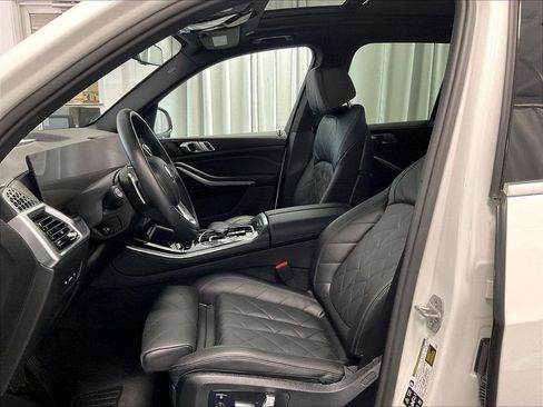 Used 2025 BMW X5 xDrive40i w/ Climate Comfort Package AWD/4WD image 10