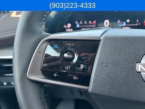 Used 2025 Nissan Murano Platinum w/ Cargo Package AWD/4WD image 28