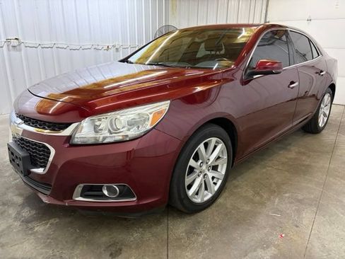 Used 2015 Chevrolet Malibu LTZ FWD image 3