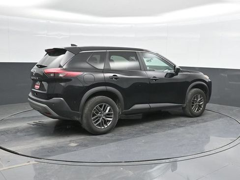 Used 2023 Nissan Rogue S FWD image 3