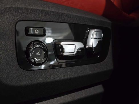 Used 2025 BMW X6 M Competition w/ Executive Package AWD/4WD image 26