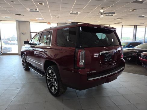 Used 2017 GMC Yukon Denali w/ Open Road Package AWD/4WD image 5