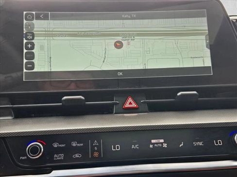 Used 2024 Kia Sportage SX image 12