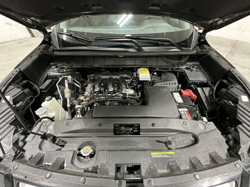Used 2023 Nissan Pathfinder Rock Creek AWD/4WD image 29