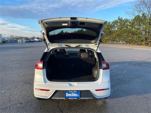 Used 2019 Kia Niro LX image 18