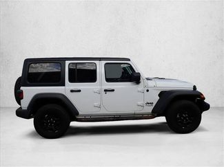 Used 2022 Jeep Wrangler Unlimited Sport AWD/4WD video 4