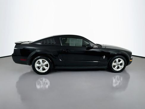Used 2008 Ford Mustang Coupe RWD image 8