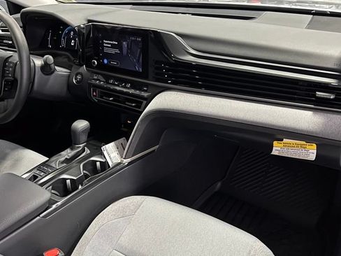 New 2026 Toyota Camry LE FWD image 21