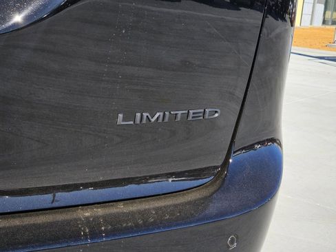 New 2026 Chrysler Pacifica Limited w/ S Appearance Package FWD image 38