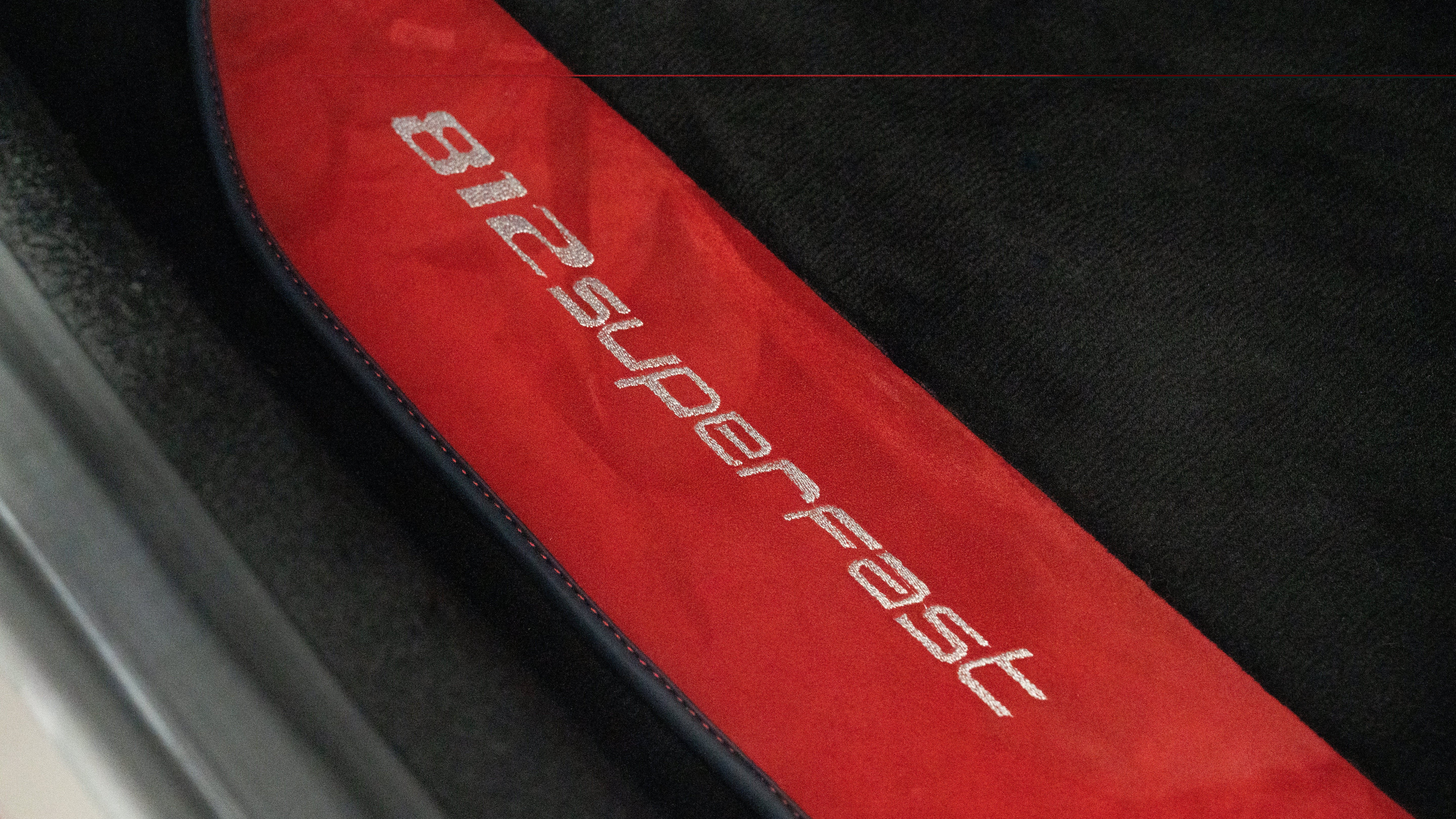 Certified 2018 Ferrari 812 Superfast RWD image 25