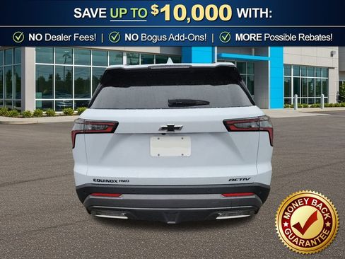 New 2026 Chevrolet Equinox ACTIV w/ LPO, Floor Liner Package AWD/4WD image 8
