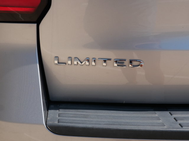 Used 2023 Ford Expedition Limited AWD/4WD image 10
