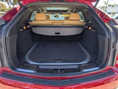 Used 2016 Cadillac SRX Luxury image 11