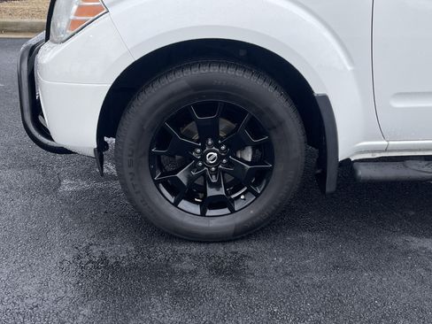 Used 2019 Nissan Frontier SV w/ Value Truck Package image 32