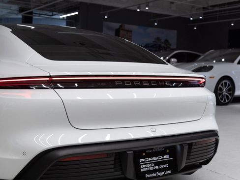 Certified 2025 Porsche Taycan w/ Premium Package RWD image 31