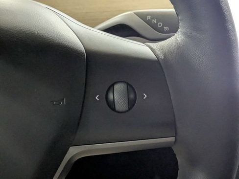 Used 2023 Tesla Model 3 Standard Range RWD image 23