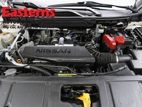 Used 2024 Nissan Rogue S AWD/4WD image 7