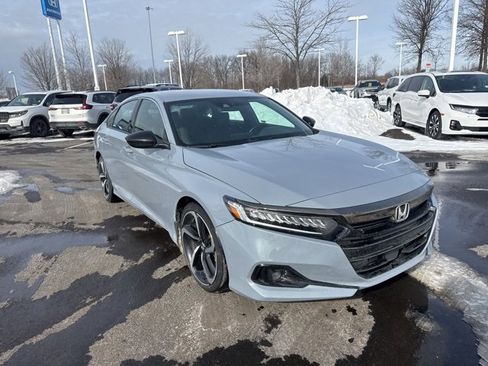 Certified 2022 Honda Accord Sport image 3