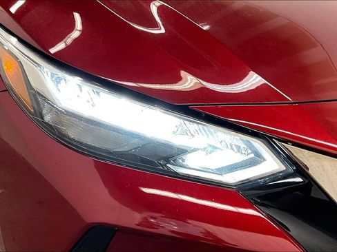 Used 2023 Nissan Sentra SR w/ Electronics Package FWD image 30