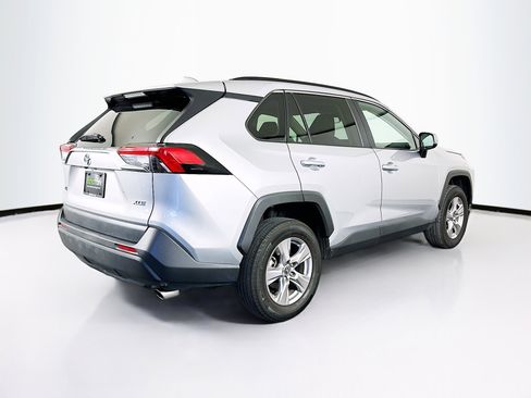 Used 2025 Toyota RAV4 XLE FWD image 9
