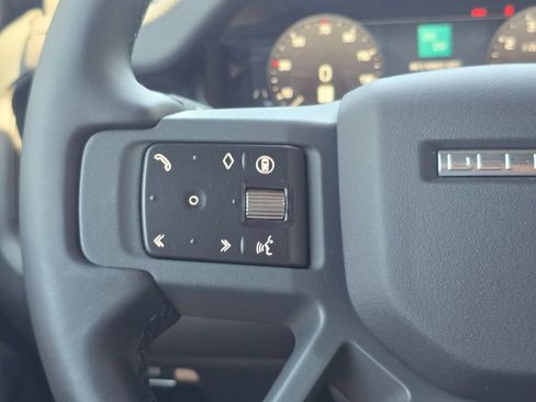 New 2026 Land Rover Defender 90 X-Dynamic SE AWD/4WD image 16