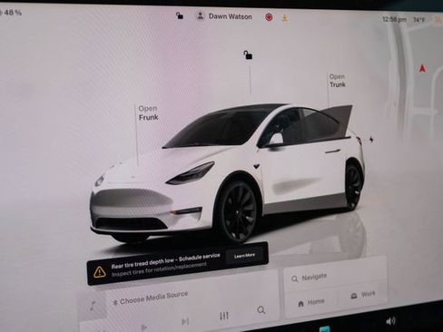 Used 2023 Tesla Model Y Long Range image 16