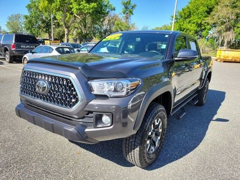 Used 2019 Toyota Tacoma TRD Off-Road image 14