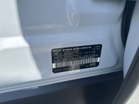 Used 2022 Mitsubishi Outlander SEL image 9