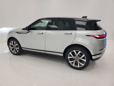 Used 2020 Land Rover Range Rover Evoque SE image 5