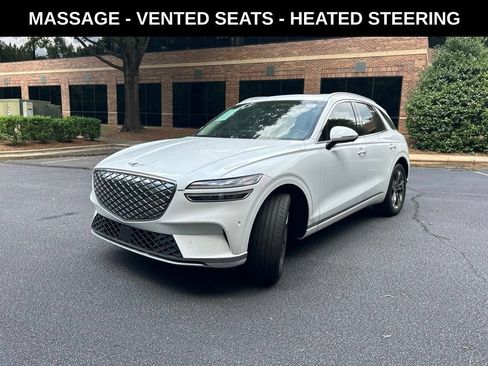Used 2025 Genesis Electrified GV70 w/ Prestige Package AWD/4WD image 2